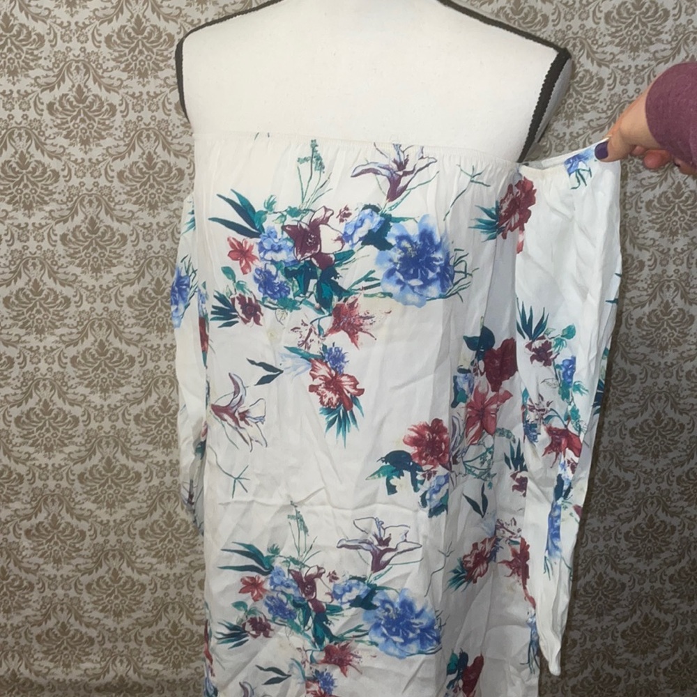 Floral Off-Shoulder White Midi Dress